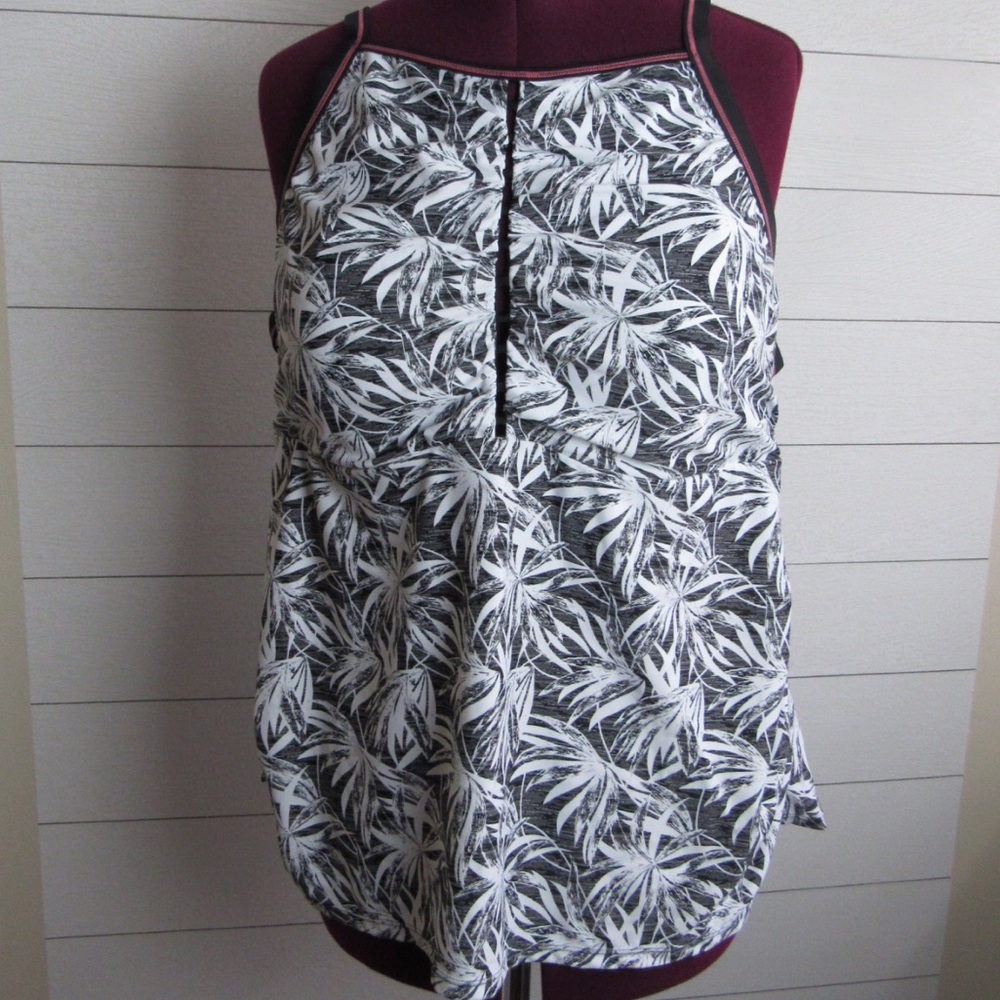 Sea Swimwear black and white tankini swim top